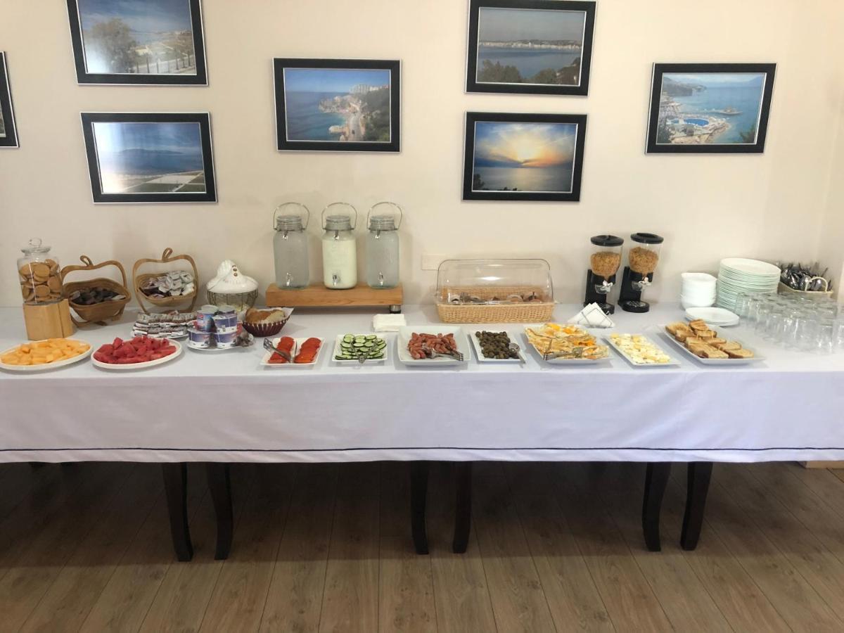 Vlorë Al Hotel מראה חיצוני תמונה