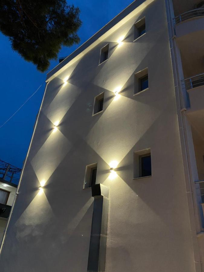 Vlorë Al Hotel מראה חיצוני תמונה