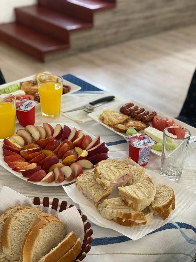 Vlorë Al Hotel מראה חיצוני תמונה
