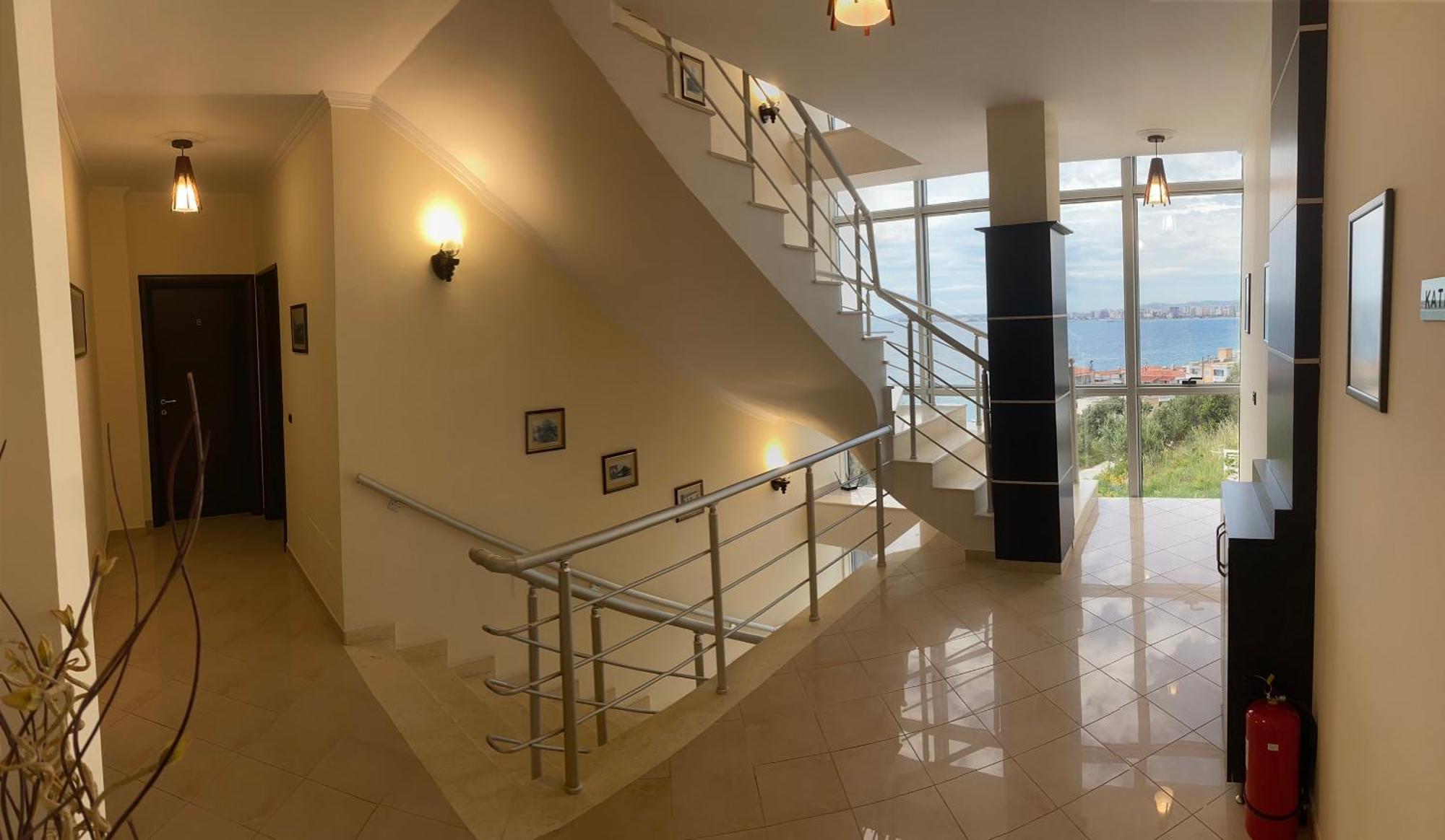 Vlorë Al Hotel מראה חיצוני תמונה
