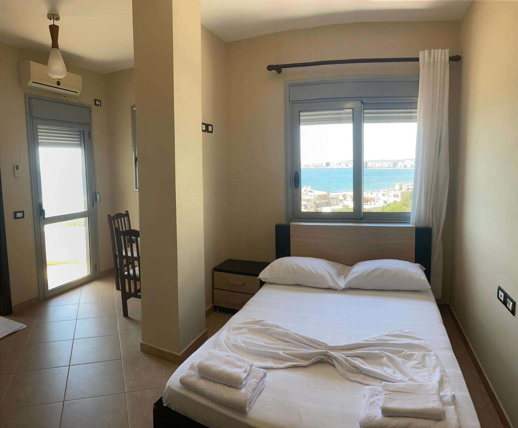 Vlorë Al Hotel מראה חיצוני תמונה